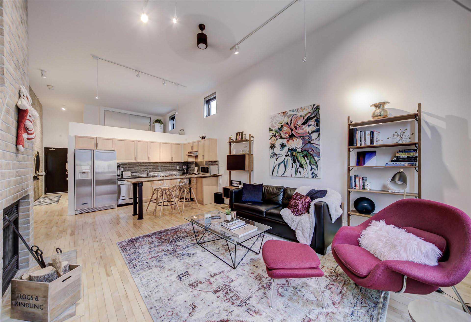 676 Richmond Street West, 106
