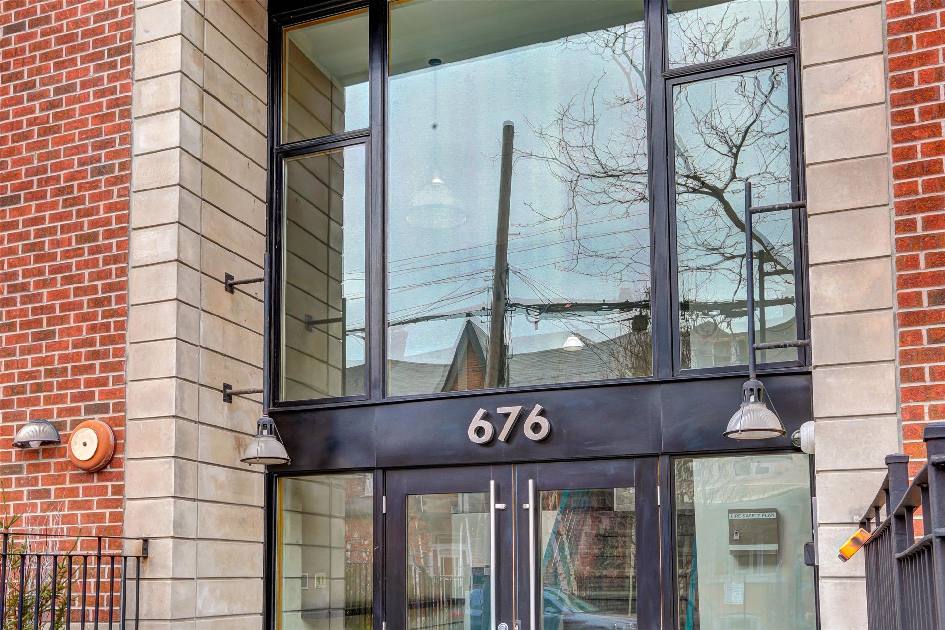 676 Richmond Street West, 107