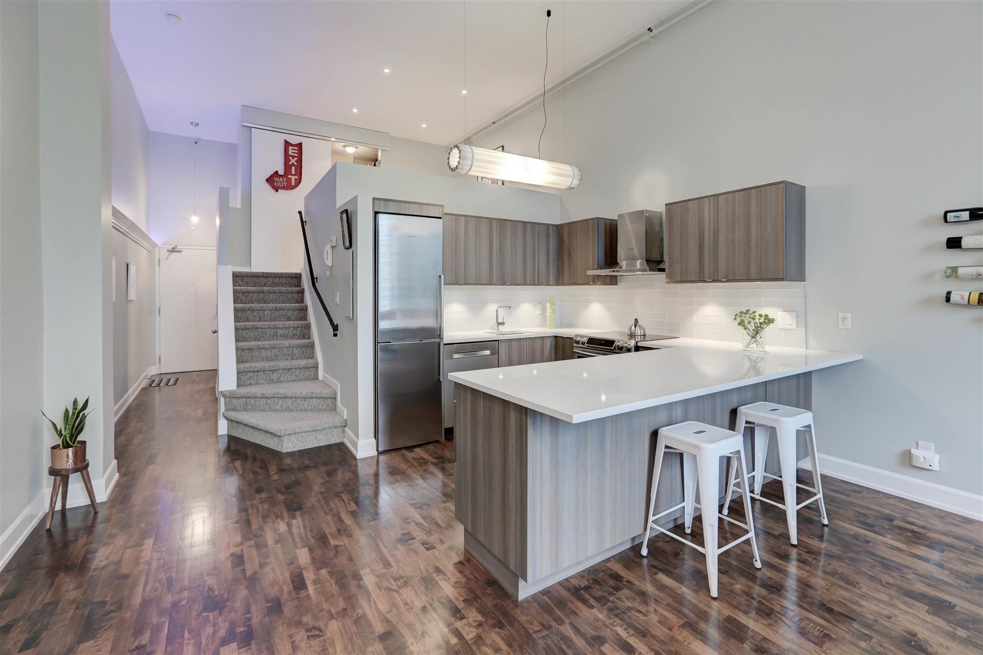 676 Richmond Street West, 107