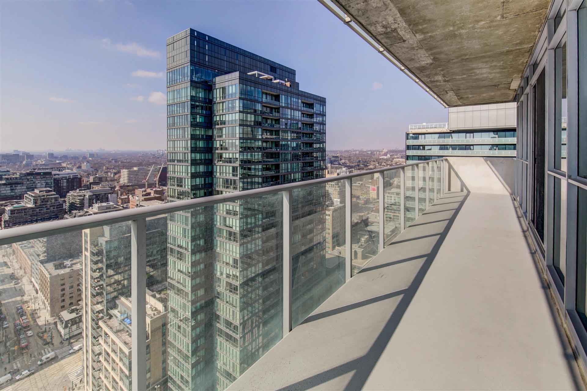 375 King Street West, #3209