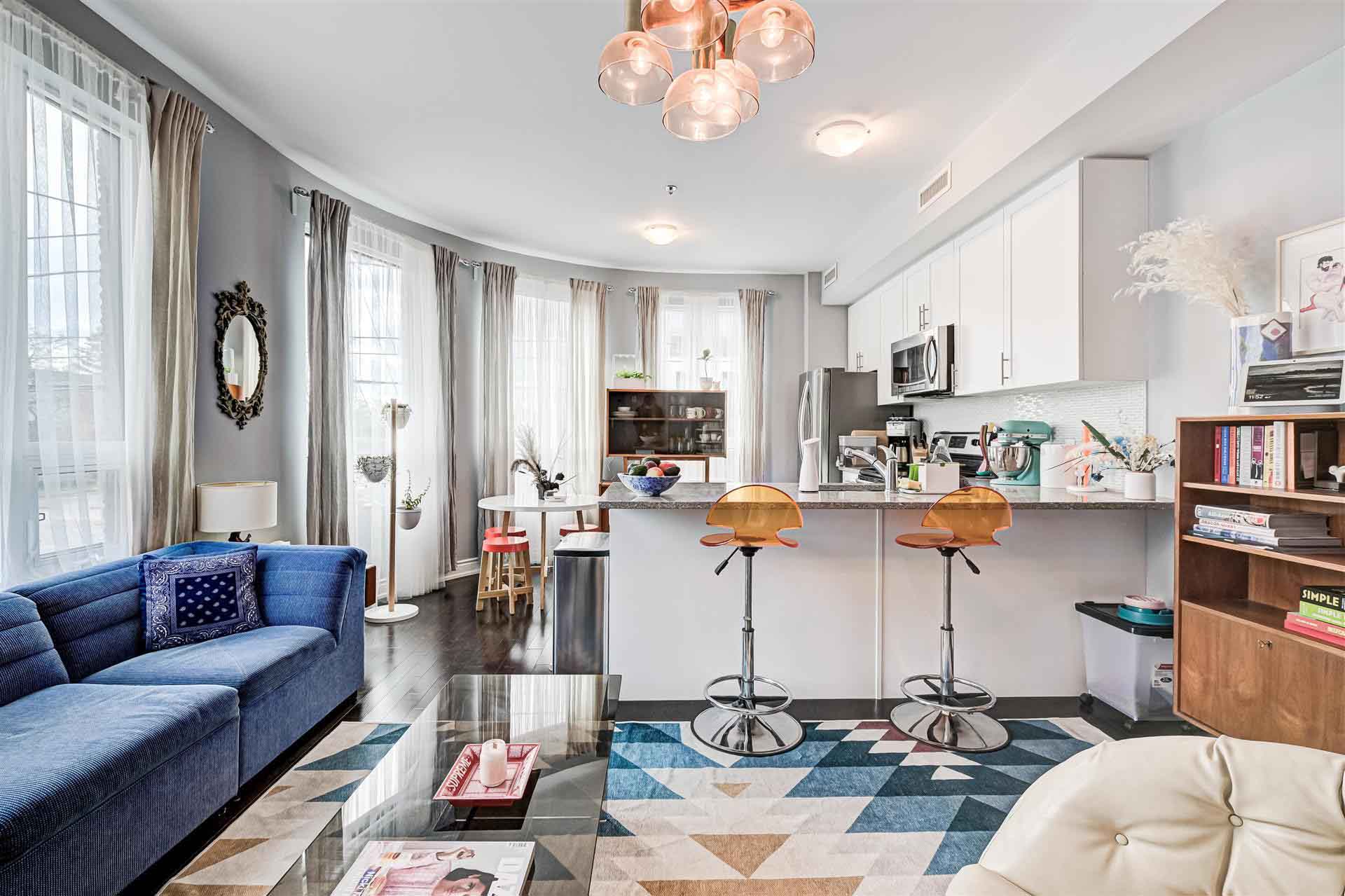 2 Maxwell Street #201