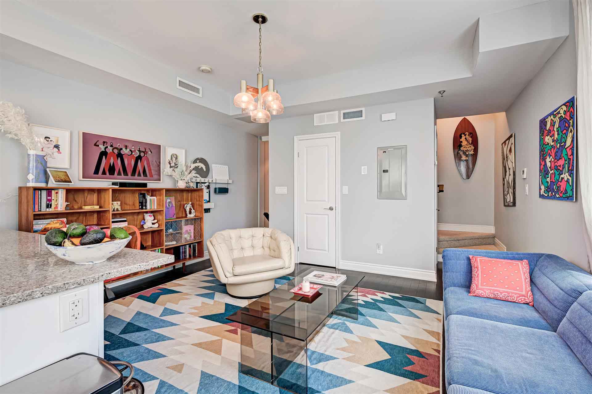 2 Maxwell Street #201