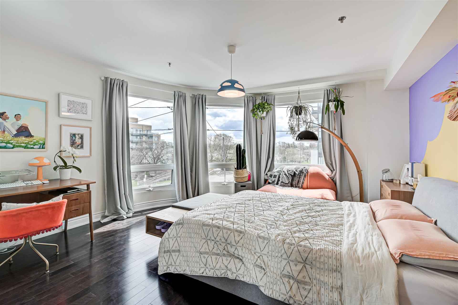 2 Maxwell Street #201